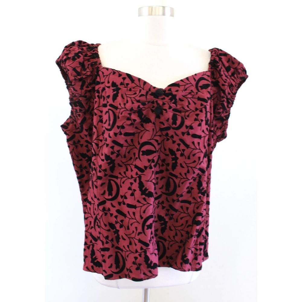 NWT Modcloth Collectif Dolores Wine Red Black Velvet Bat Moon Print Top Size 26